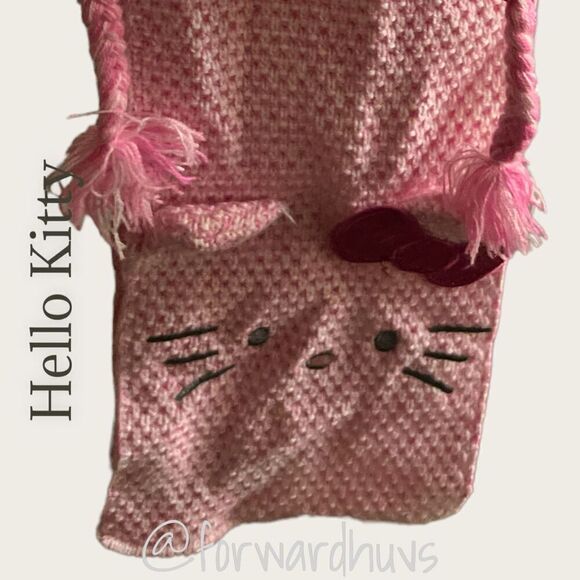 Hello Kitty Hat and Scarf Set - Adorably Used - Picture 7 of 10